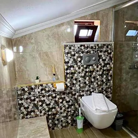 Отель Hania